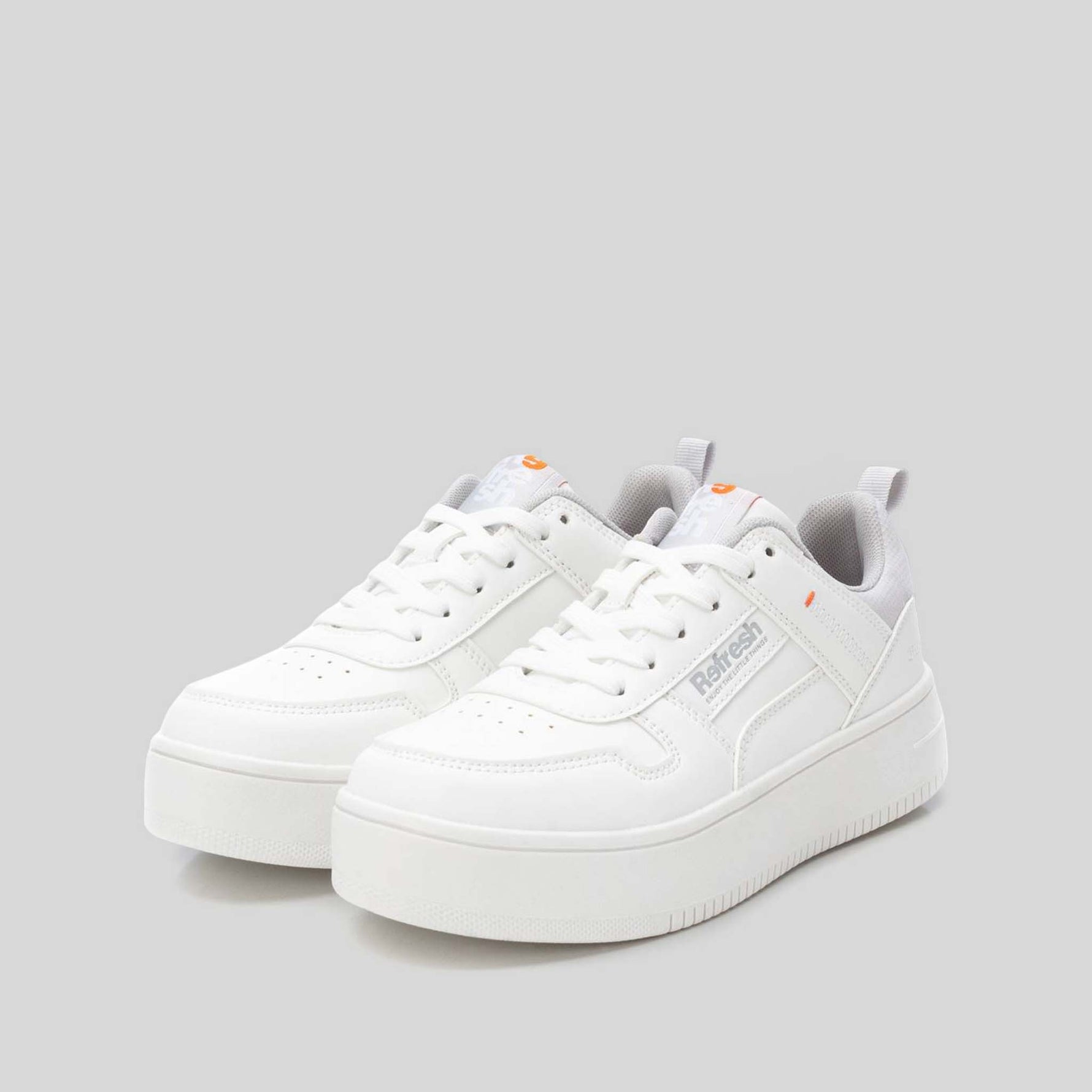 Zapatilla casual blanca REFRESH