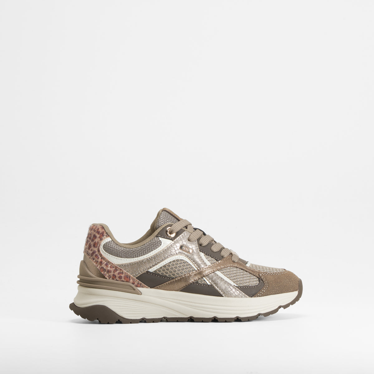 Zapatilla sneaker cuña marrón XTI