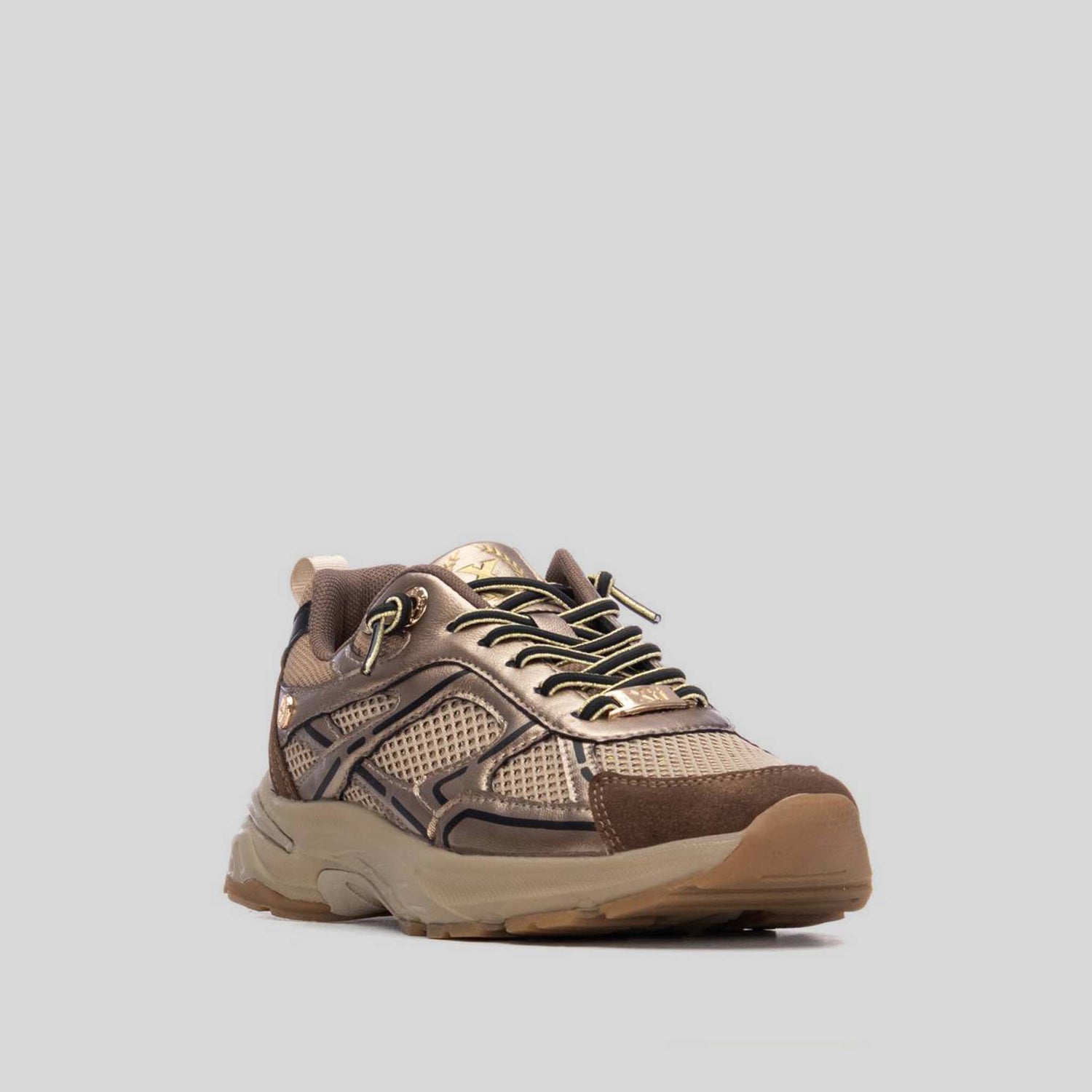 Zapatilla retro runner marrón XTI