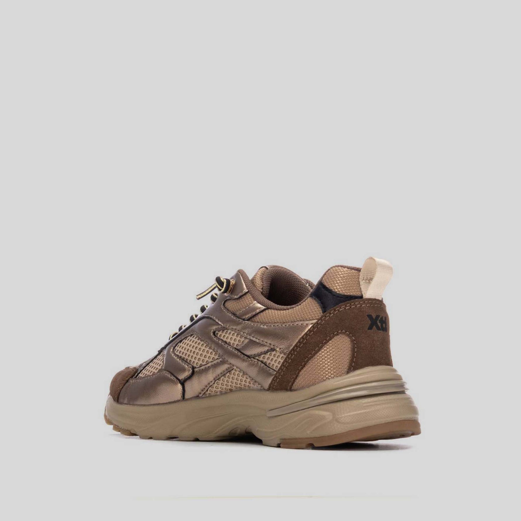 Zapatilla retro runner marrón XTI