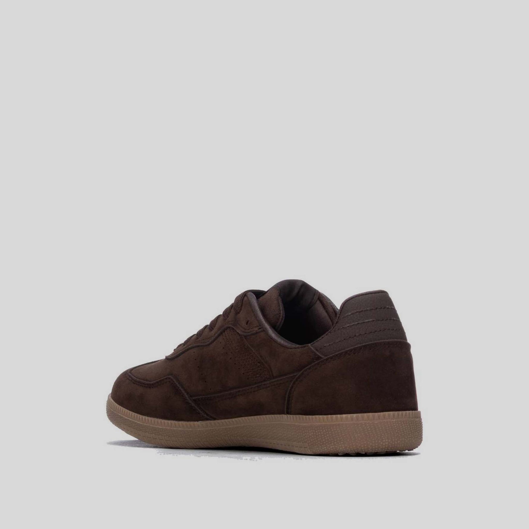 Sneaker suela caramelo marrón oscuro XTI