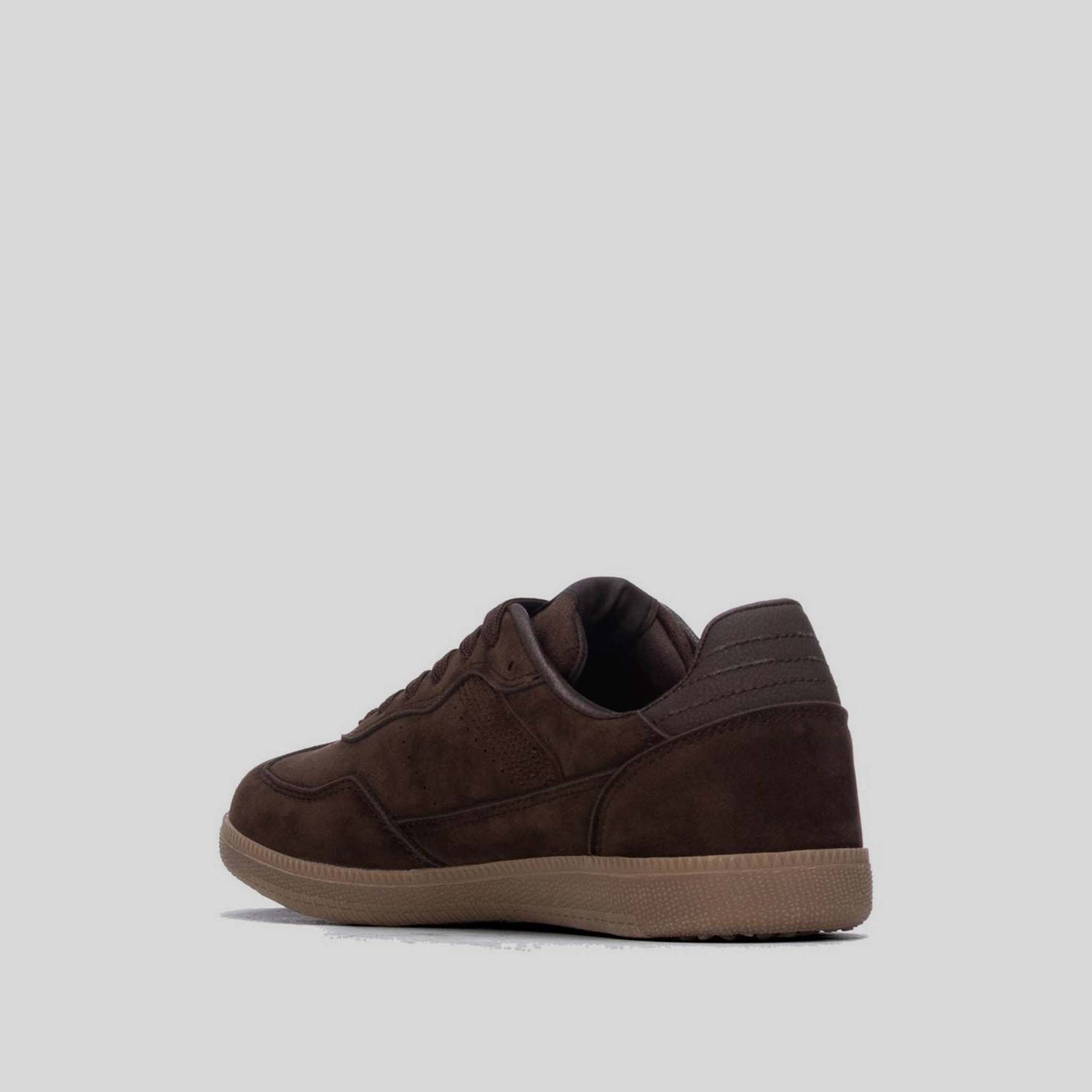 Sneaker suela caramelo marrón oscuro XTI