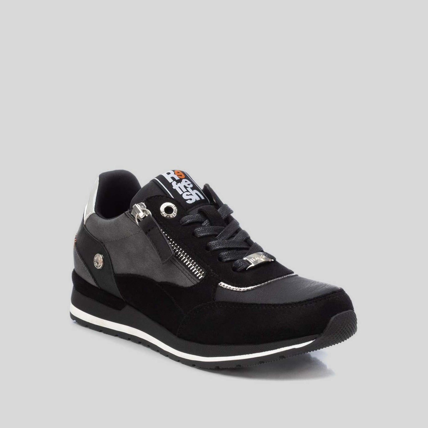 Zapatilla casual negra REFRESH