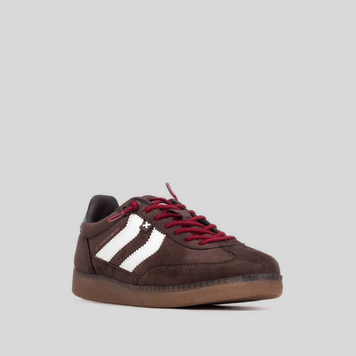 Sneaker suela caramelo rayas marrón XTI