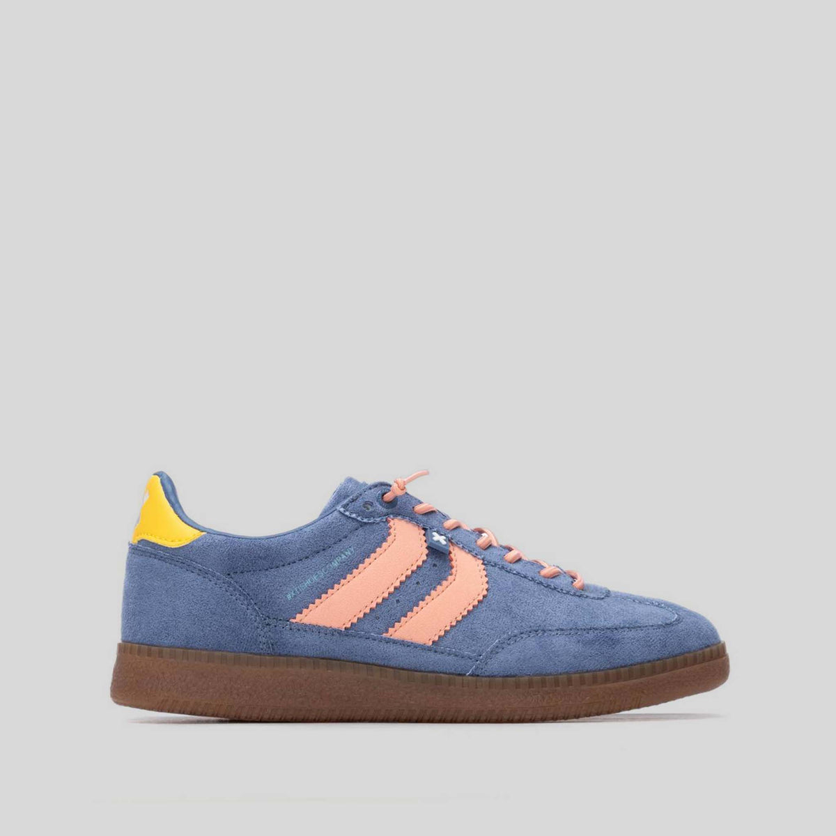 Sneaker suela caramelo rayas azul XTI