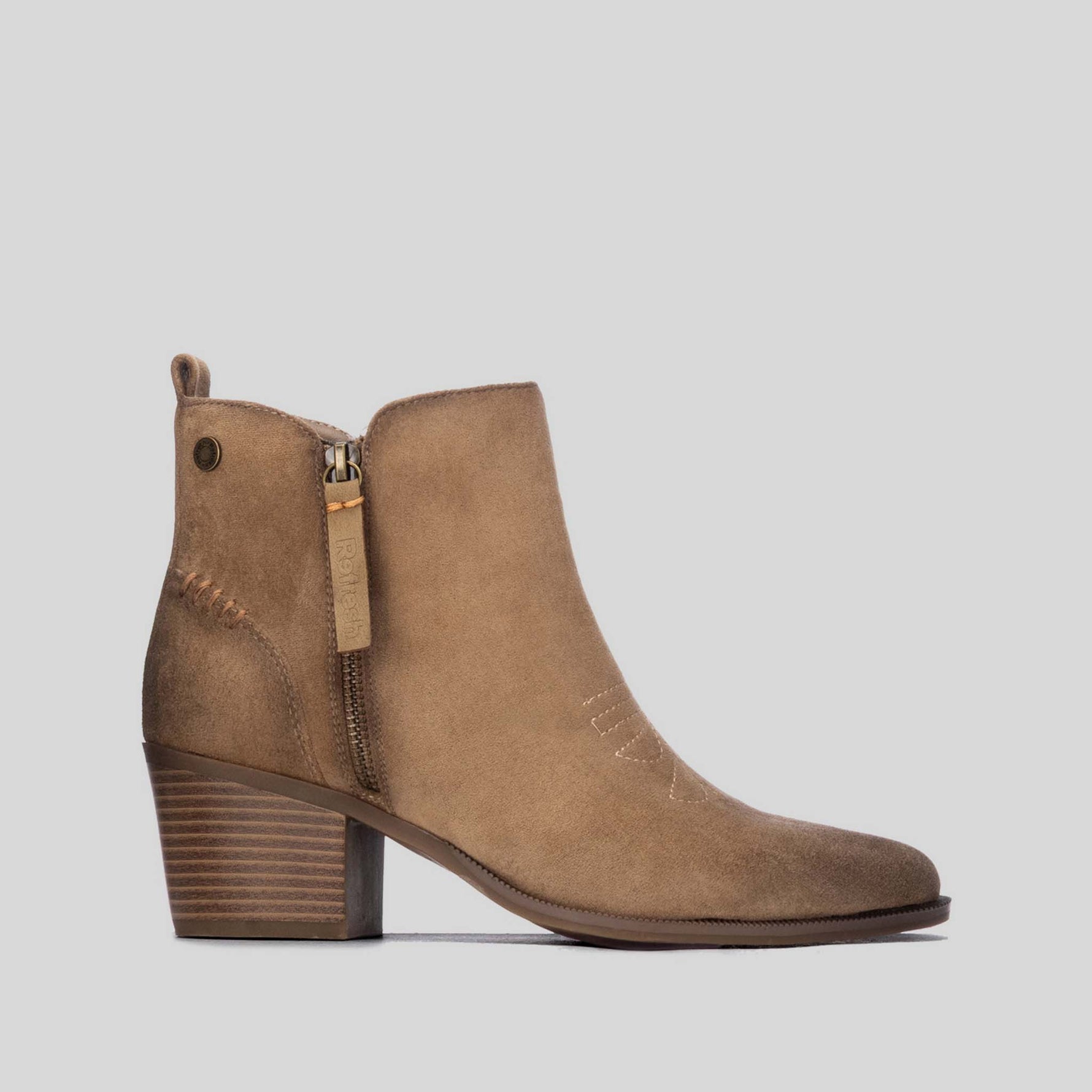 Botín campero tacón beige REFRESH