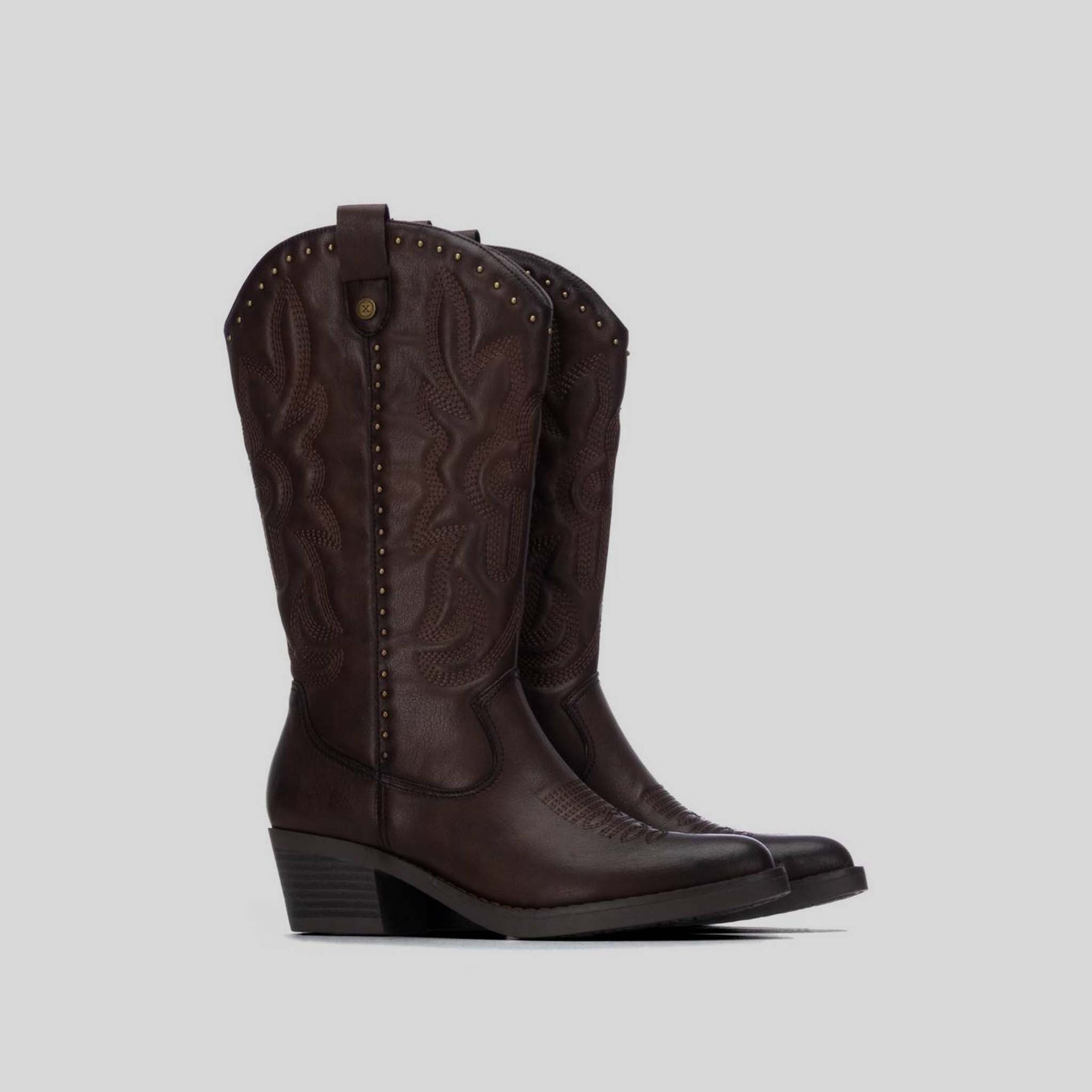 Bota campera tachas marrón XTI