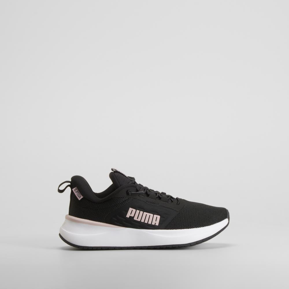 Deportiva Softride Carson negra PUMA