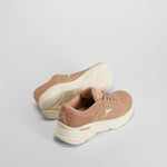 Zapatilla deportiva suela robusta beige JOMA