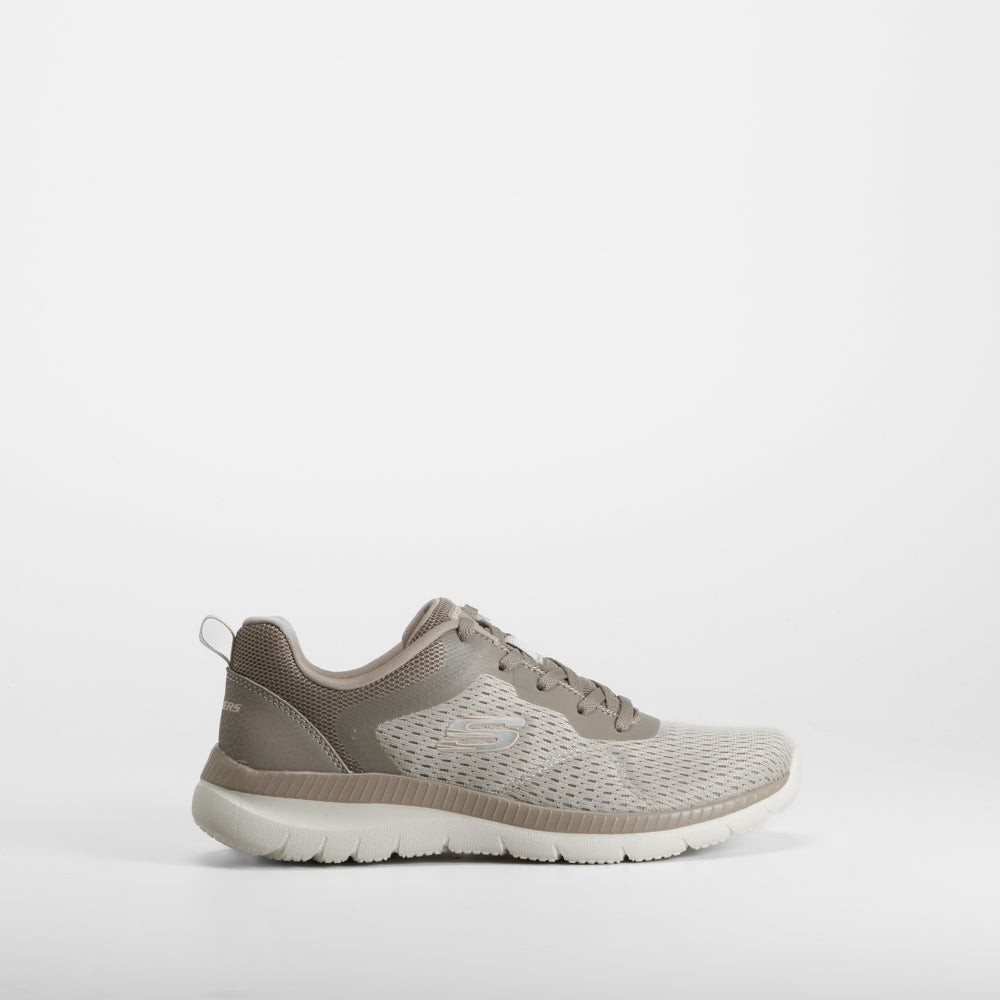 Zapatilla Bountiful Quick Path beige SKECHERS