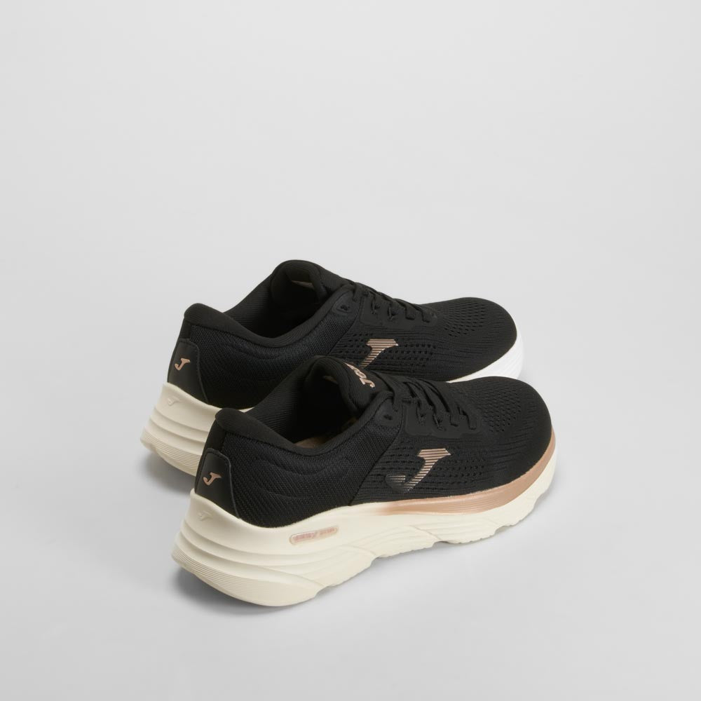 Zapatilla deportiva casual negra JOMA