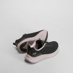 Zapatilla deportiva casual negra SKECHERS