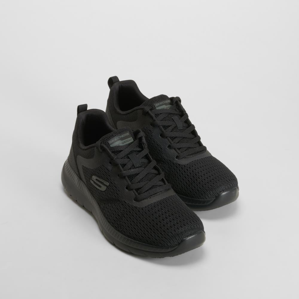 Zapatilla deportiva cómoda negra SKECHERS