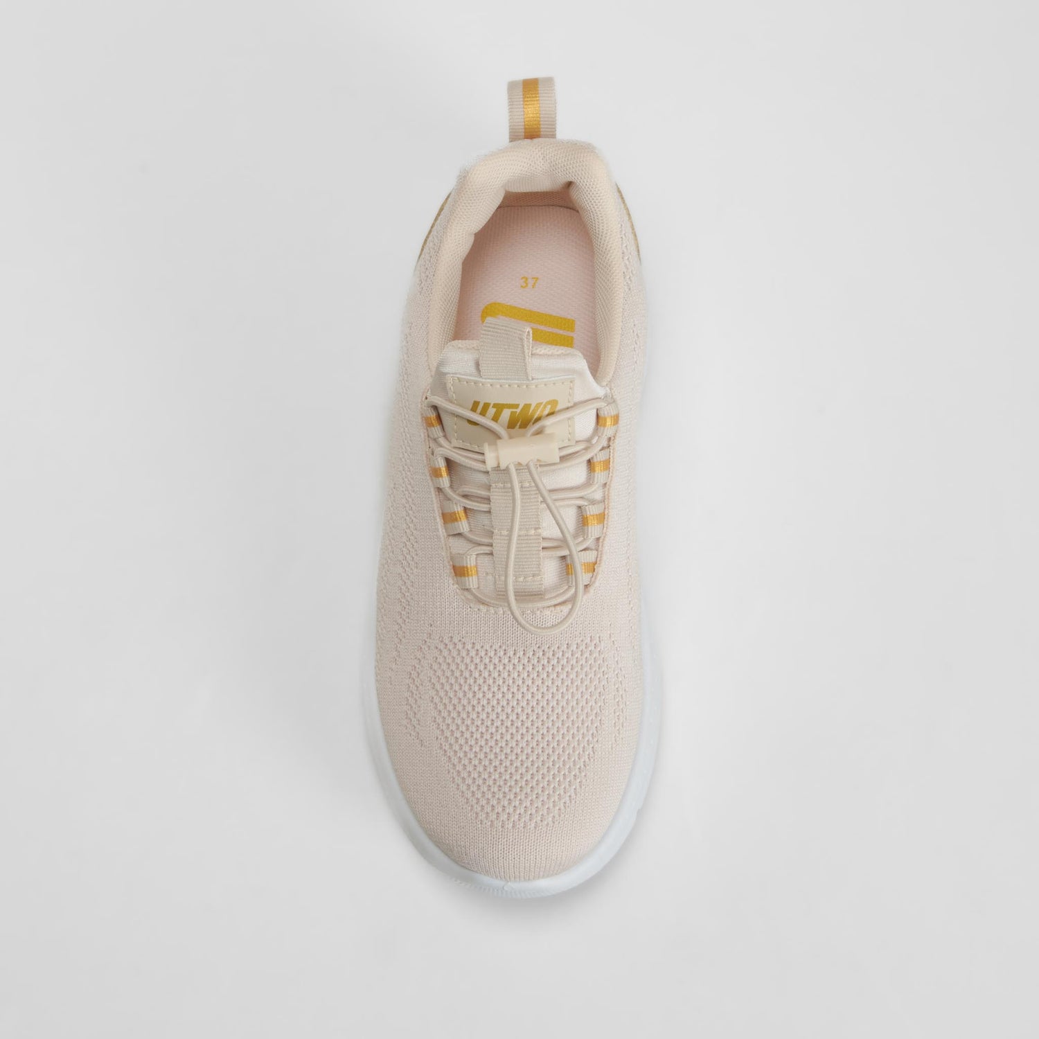 Deportiva cómoda elásticos beige UTWO