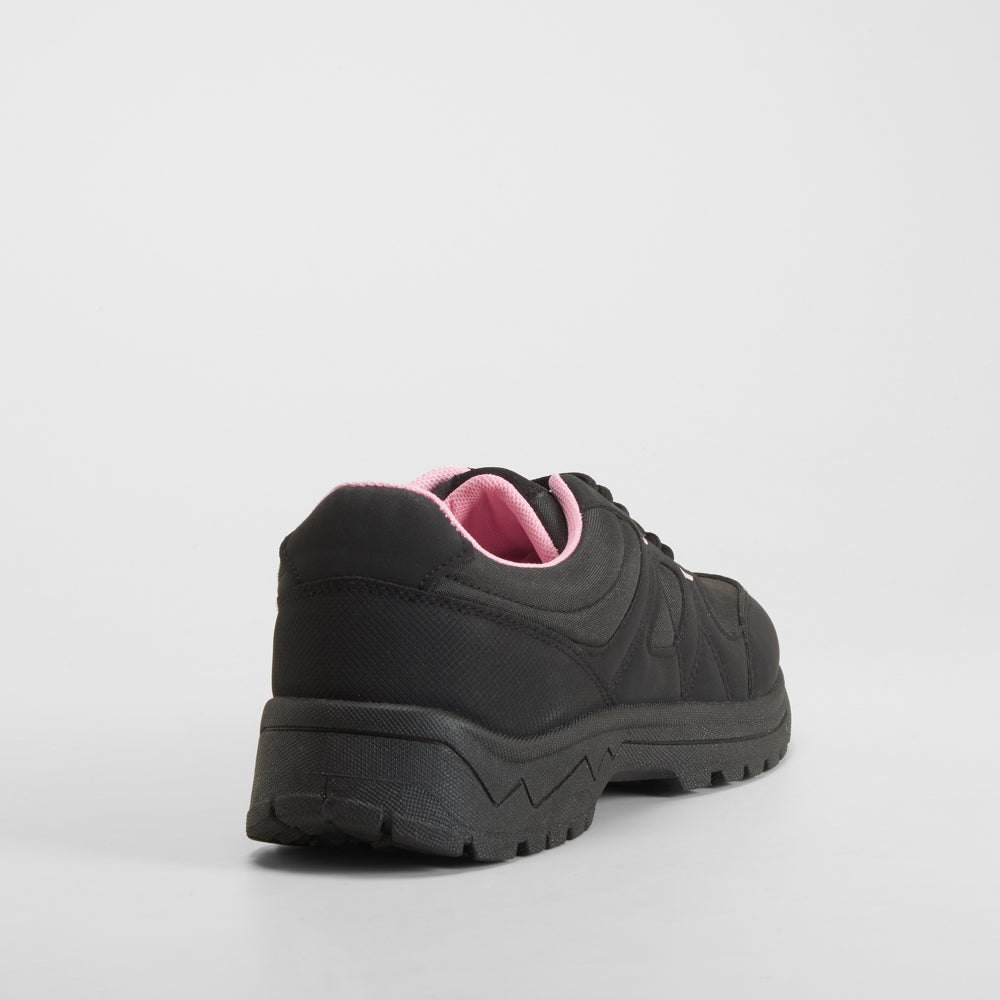 Zapatilla deportiva trekking negra UTWO