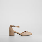 Zapato tacón bajo marrón pulsera COMFEET