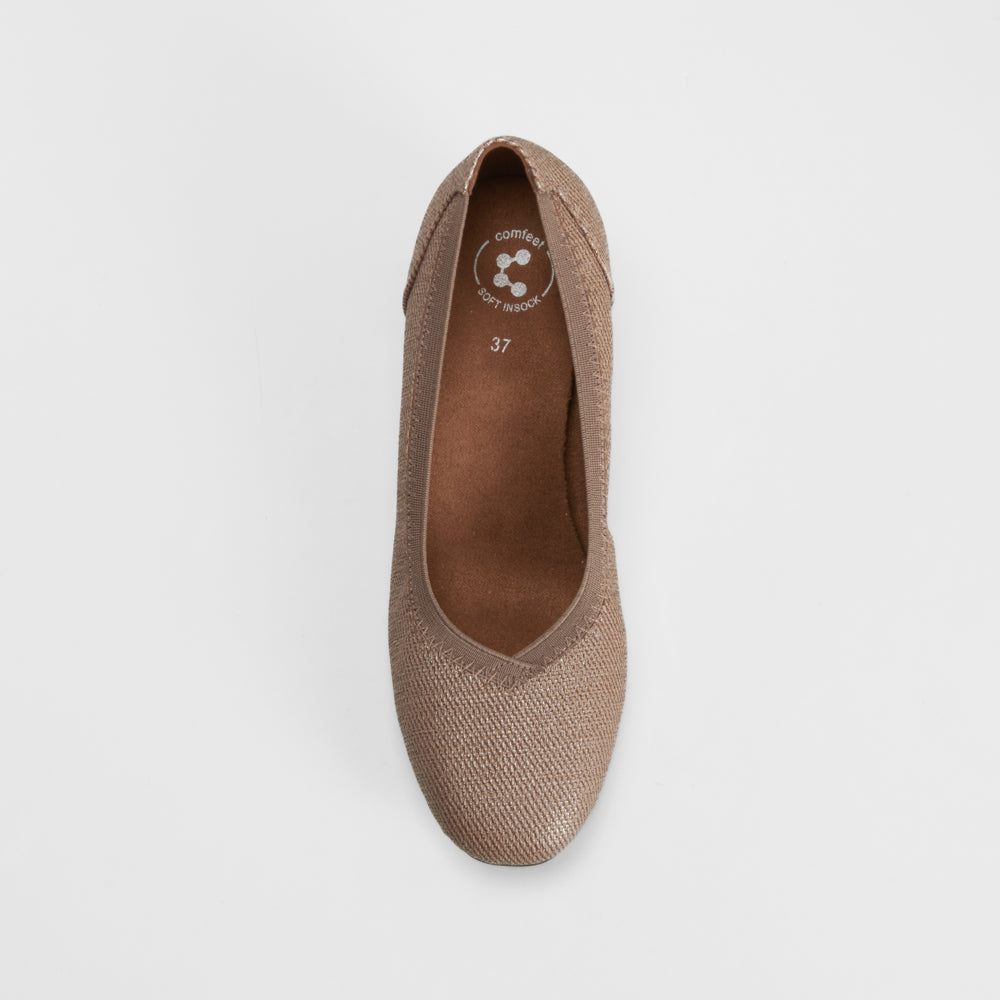 Zapato elegante tacón bajo marrón COMFEET