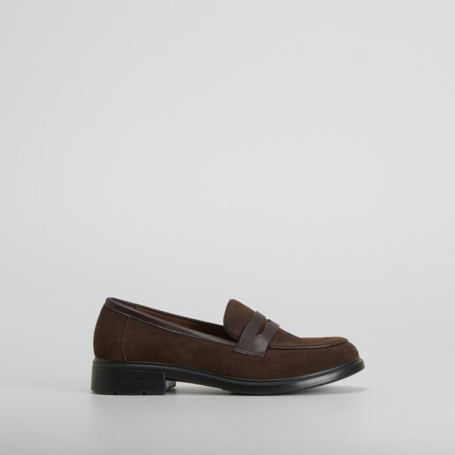 Mocasín serraje piel marrón COMFEET