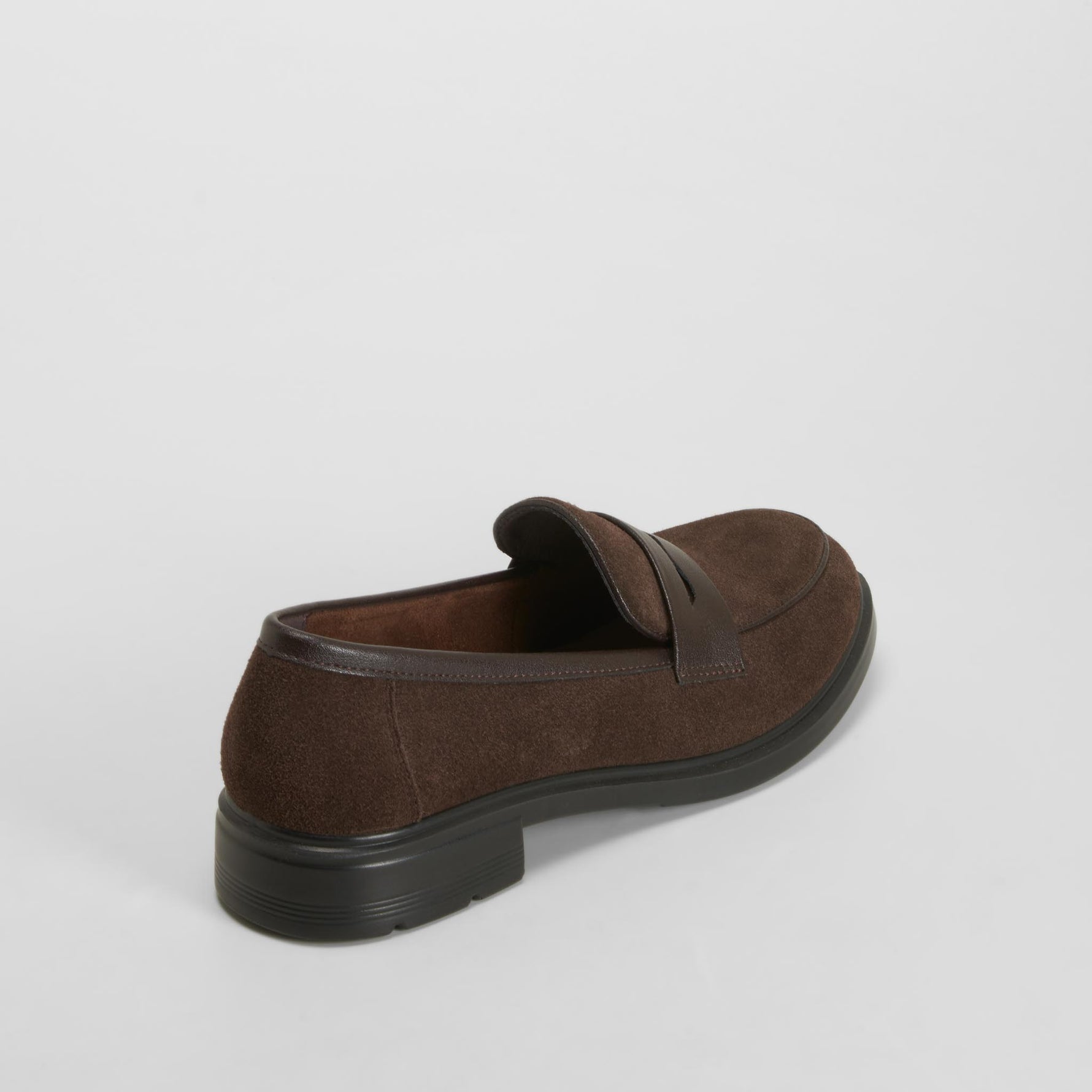 Mocasín serraje piel marrón COMFEET
