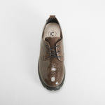 Zapato blucher charol marrón COMFEET