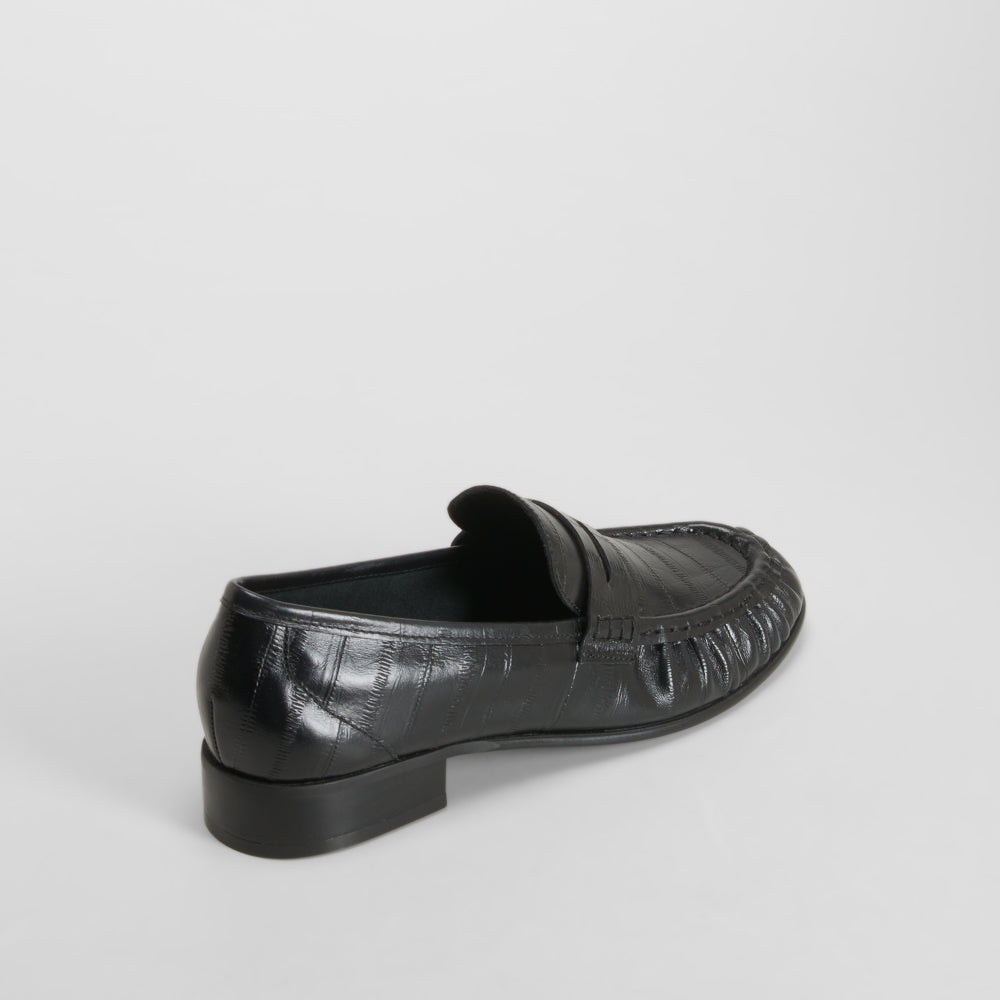 Mocasín negro piel FOSCO