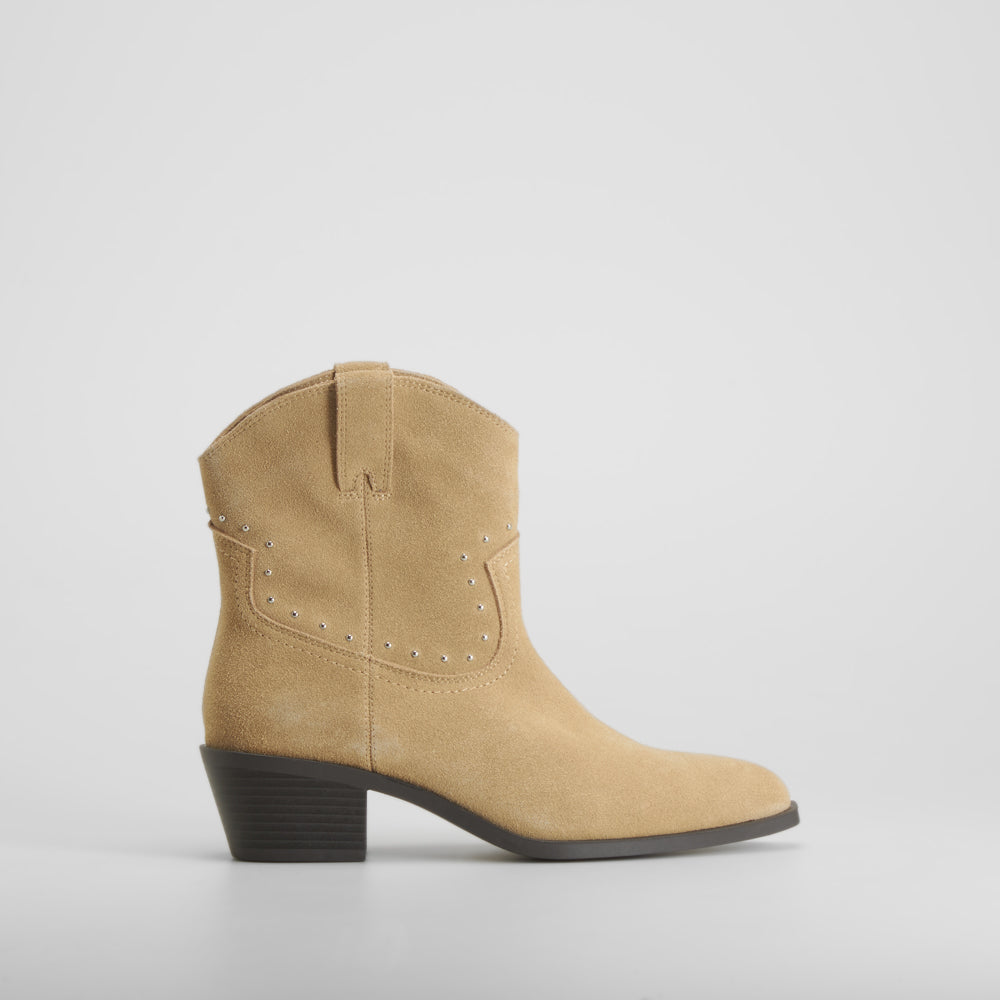 Bota tacón media caña beige piel FOSCO