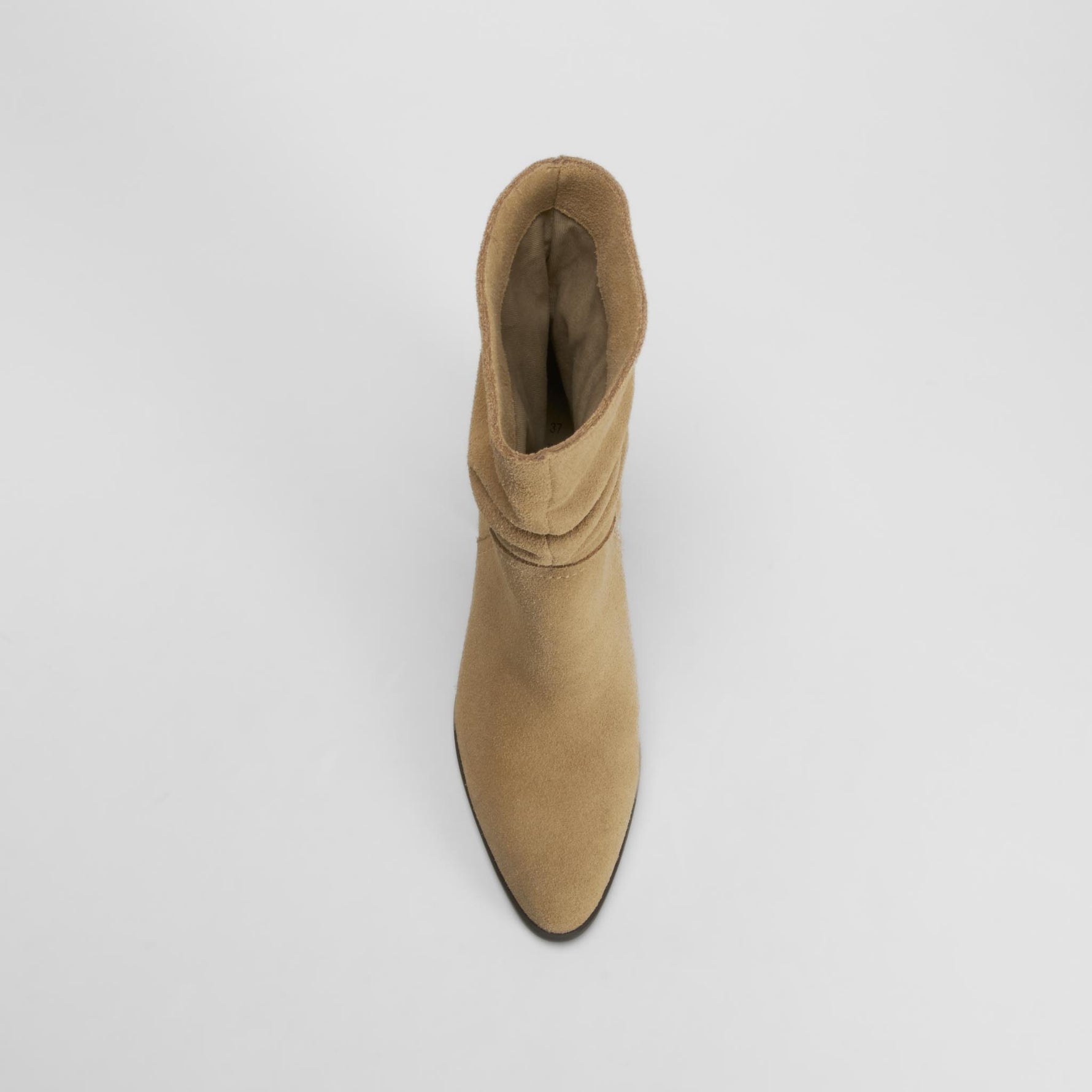 Bota arrugada tacón alto beige FOSCO