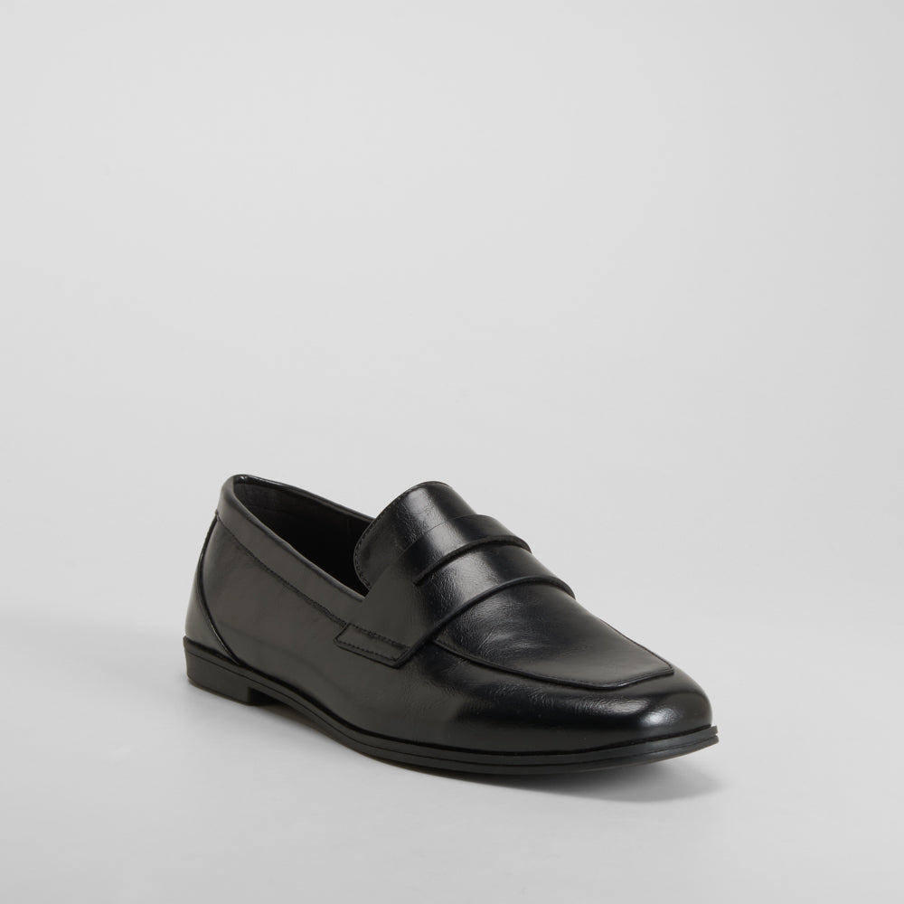 Mocasín clásico negro PICCOLA PIU