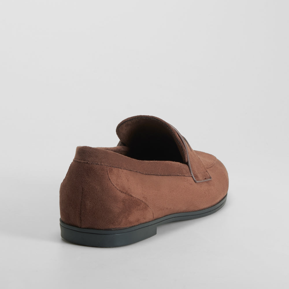 Mocasín plano elegante marrón PICCOLA PIU