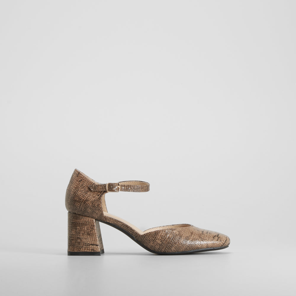 Zapato tacón medio beige elegante PICCOLA PIU