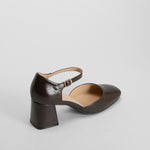 Zapato tacón cuadrado marrón elegante PICCOLA PIU