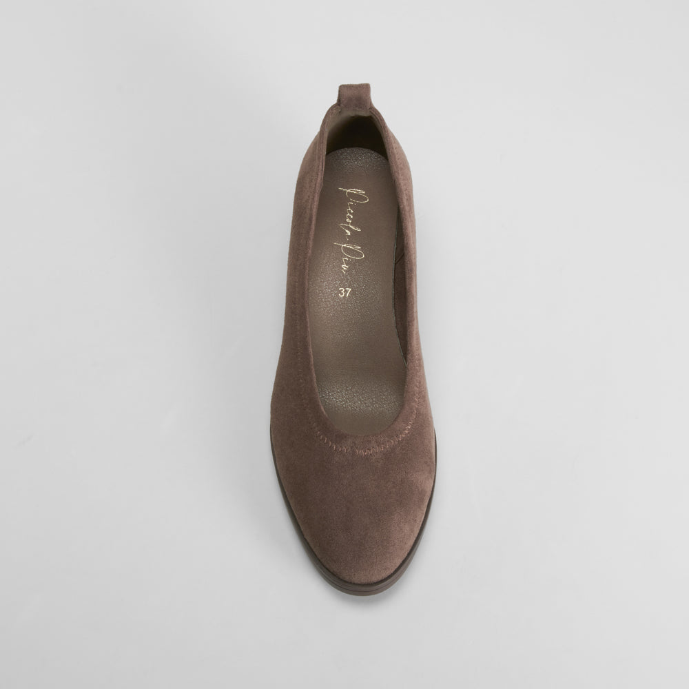 Zapato tacón elegante marrón PICCOLA PIU
