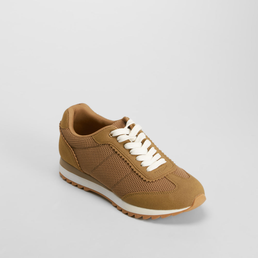 Deportiva cómoda marrón PICCOLA PIU
