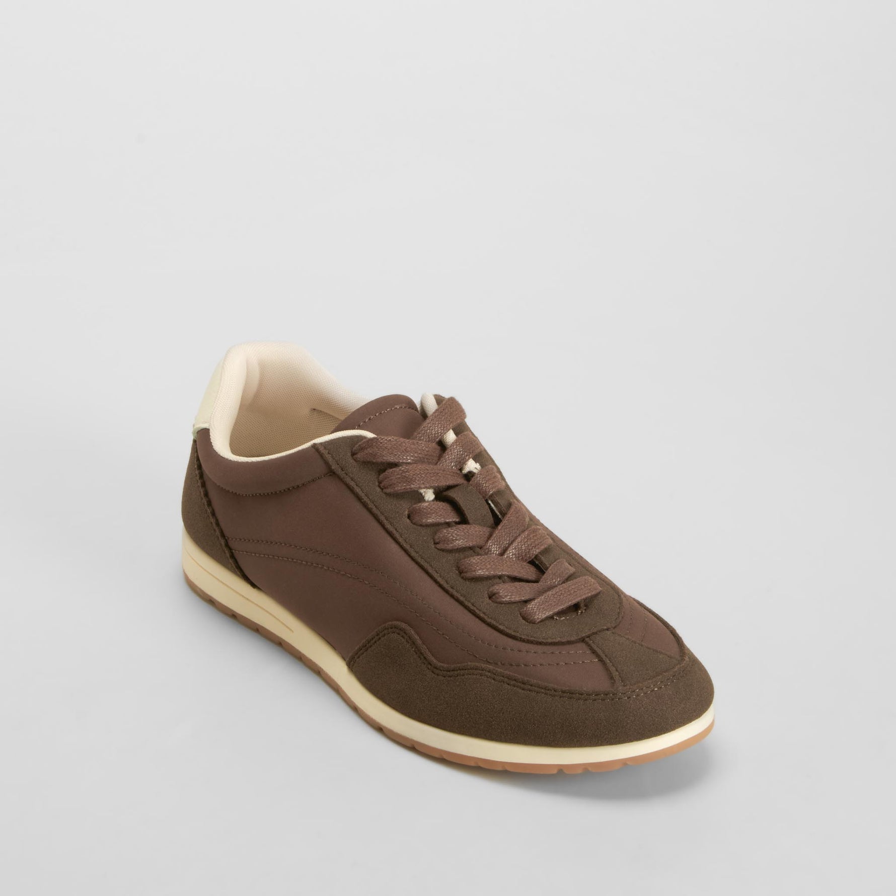 Zapatilla casual marrón PICCOLA PIU