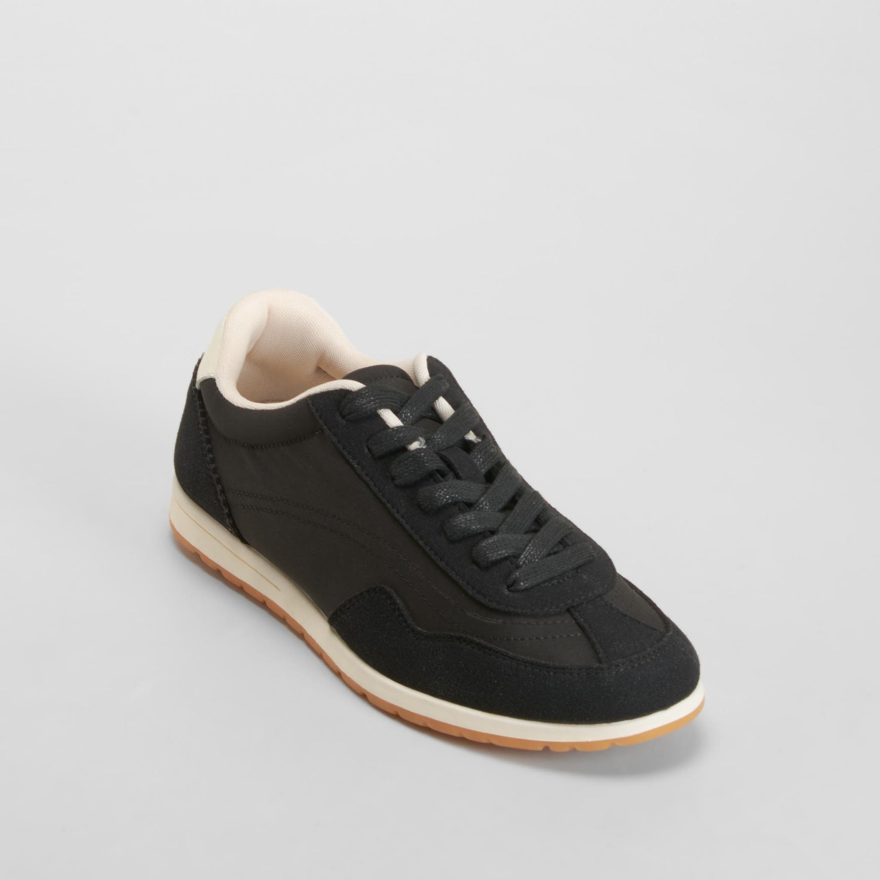 Sneaker retro negra PICCOLA PIU