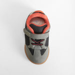 Zapatilla deportiva velcro bebé gris COMFEET BABY