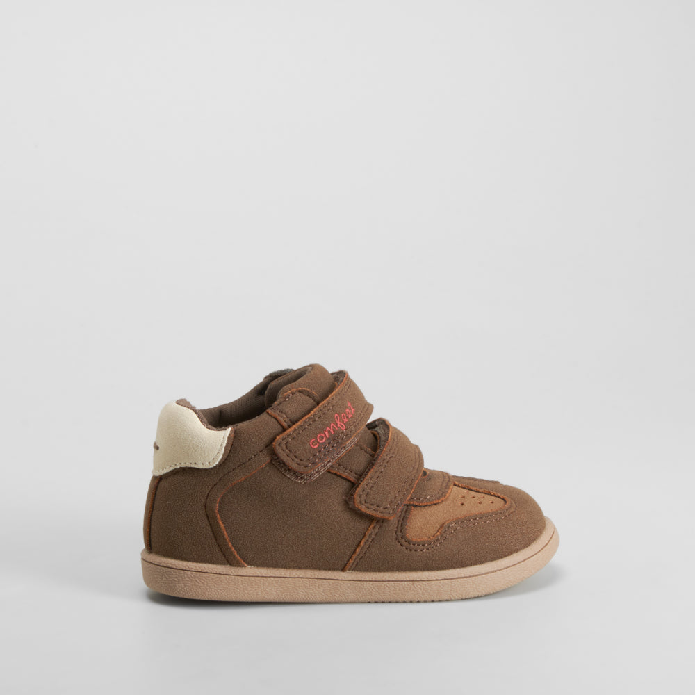 Botín barefoot marrón COMFEET