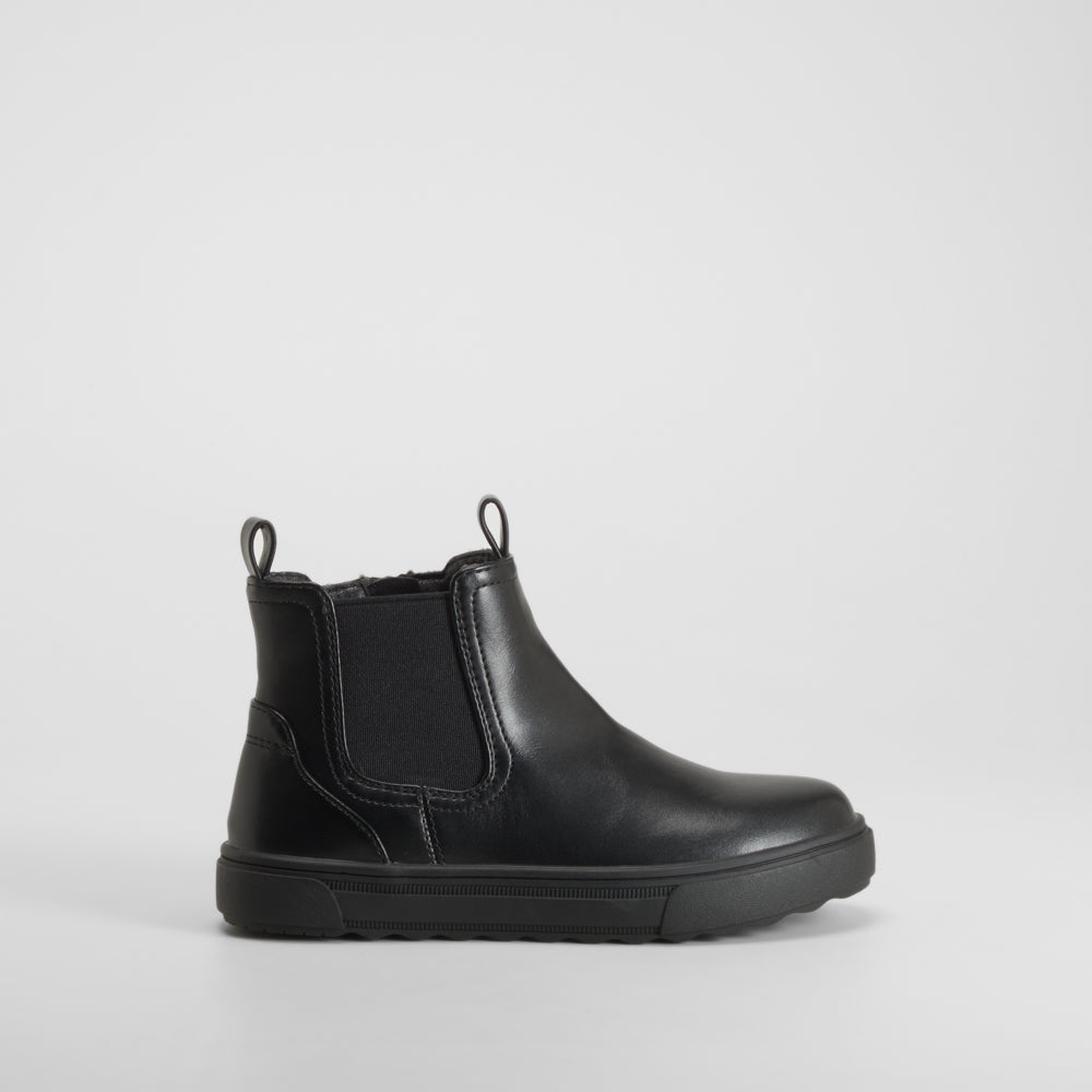 Botín estilo clásico negro SEVEN FIVE