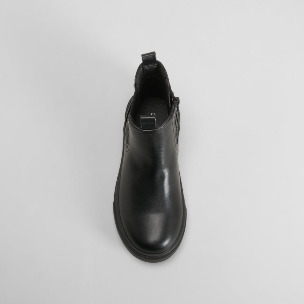 Botín estilo clásico negro SEVEN FIVE