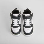 Zapatilla alta barefoot blanca y negra COMFEET