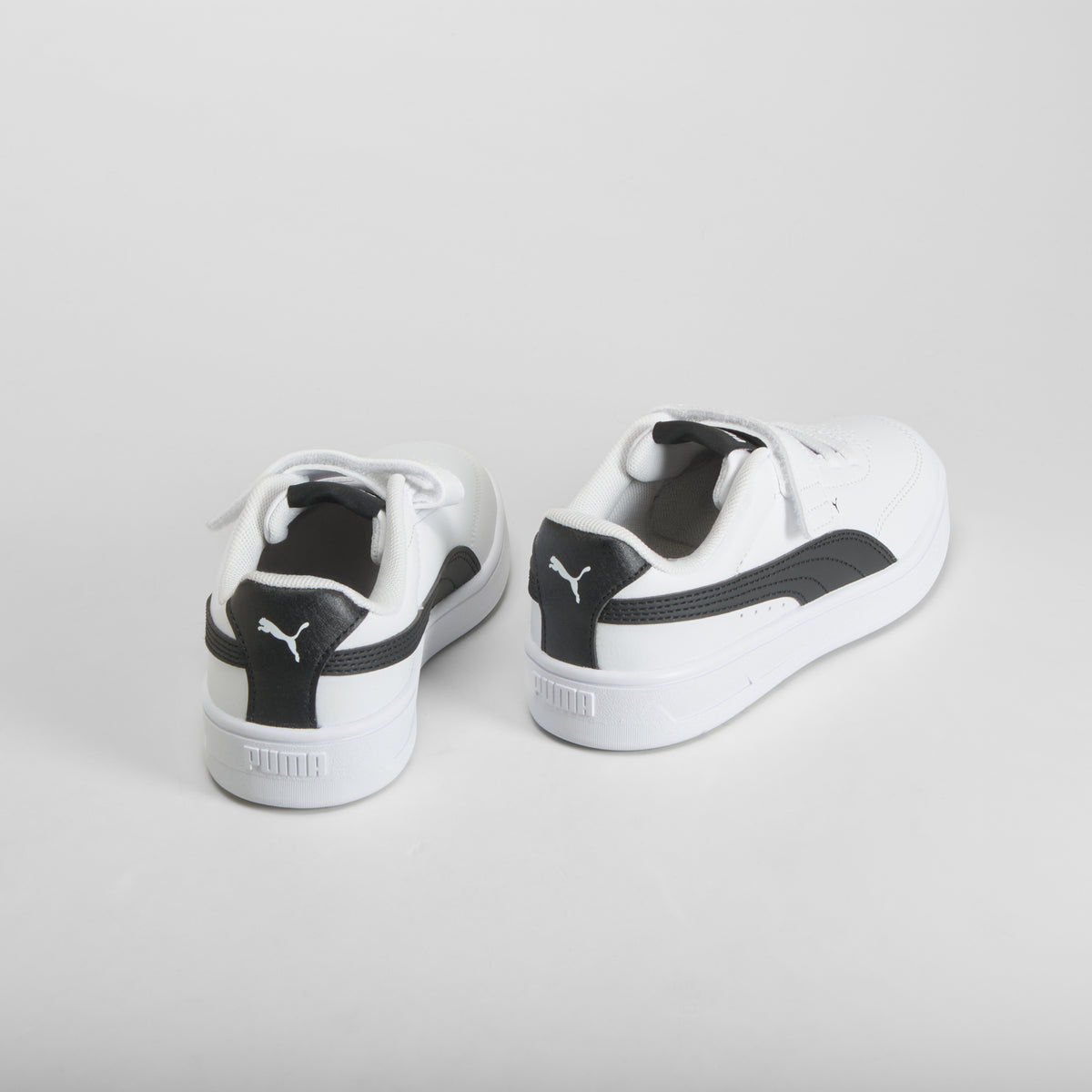 Zapatilla Court Classic Clean velcro blanca PUMA
