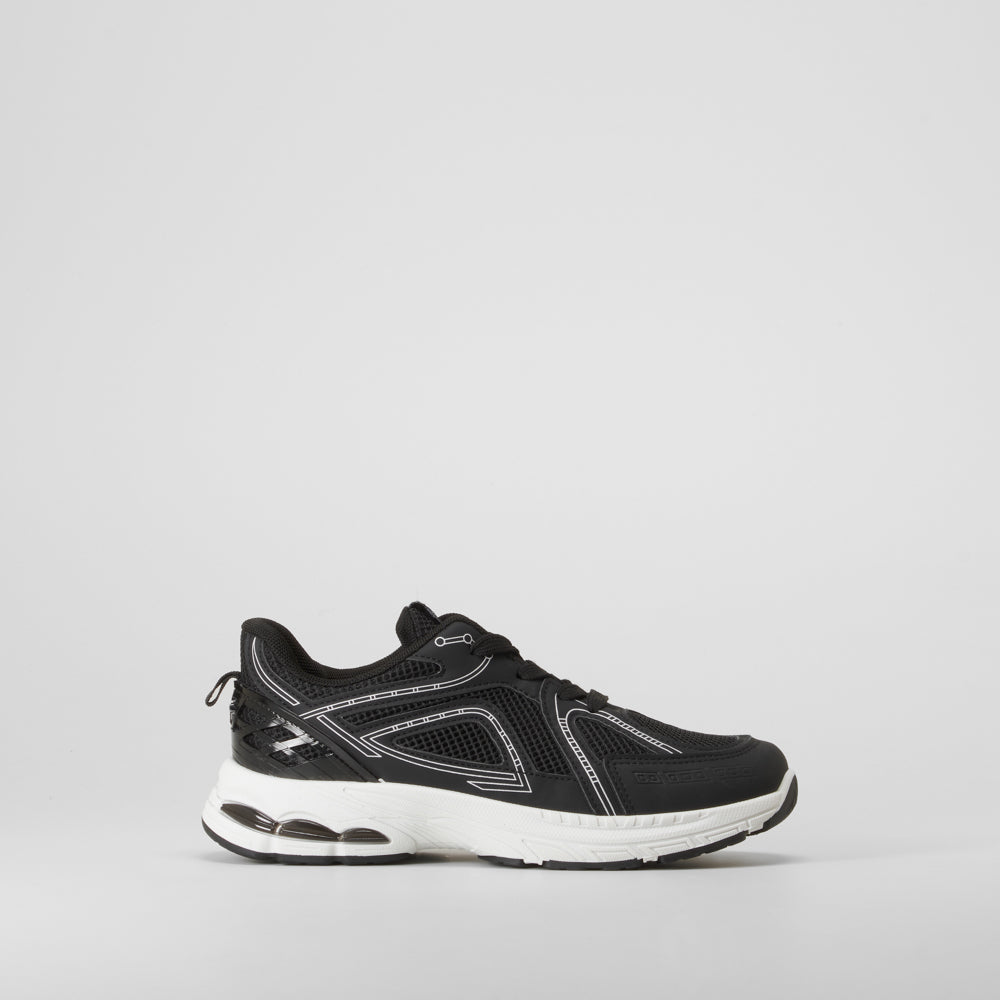 Zapatilla deportiva costuras negra SEVEN FIVE