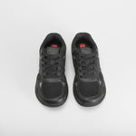Zapatilla barefoot cordones negra SEVEN FIVE