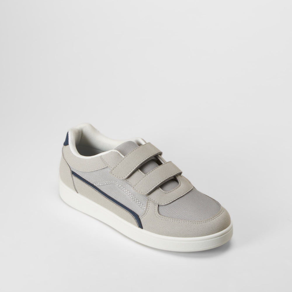 Zapatilla casual gris cierre velcro SEVEN FIVE