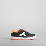 Zapatilla casual negra y naranja SEVEN FIVE