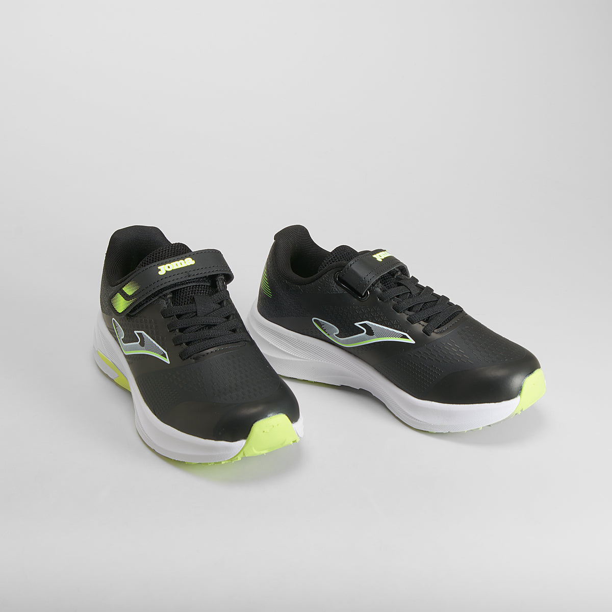 Zapatilla deportiva Speed JR 2601 negro JOMA