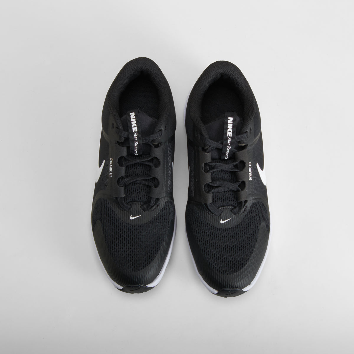 Zapatilla deportiva Star Runner negra NIKE