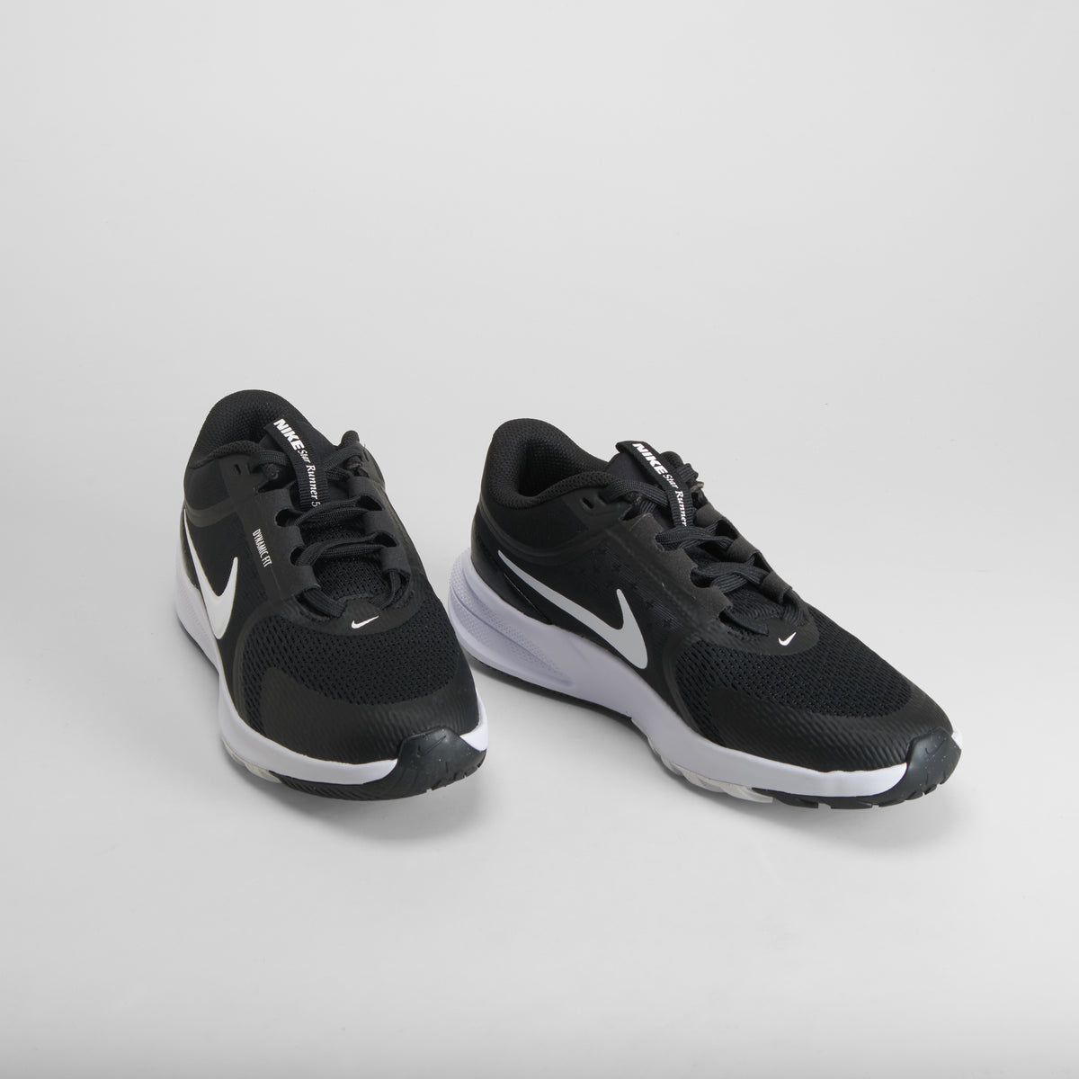 Zapatilla deportiva Star Runner negra NIKE