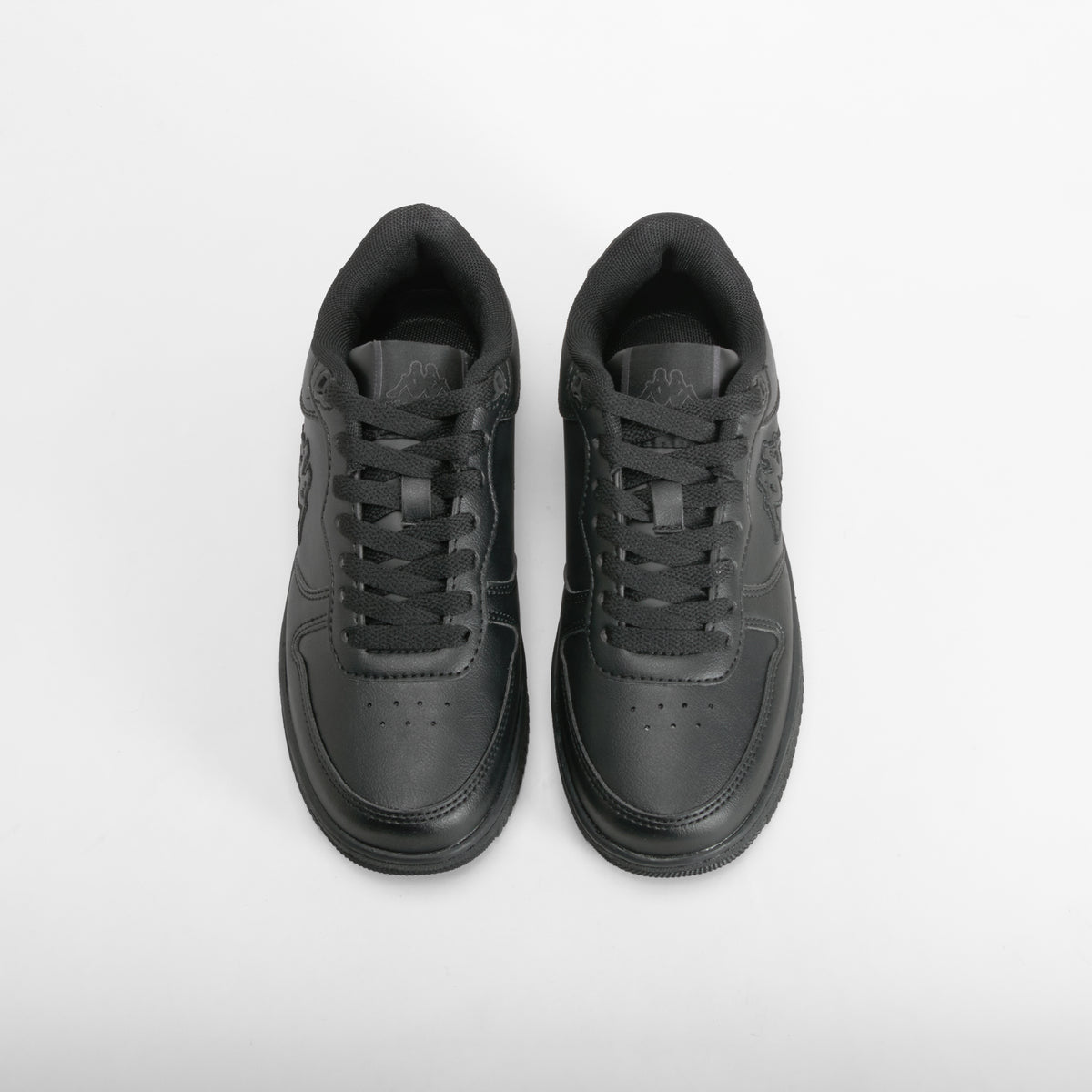 Zapatilla deportiva cordones negra KAPPA