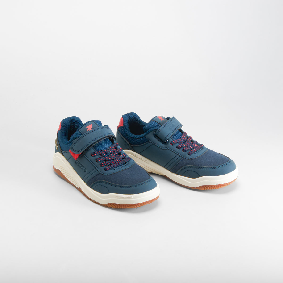 Zapatilla deportiva jarama 2603 azul JOMA